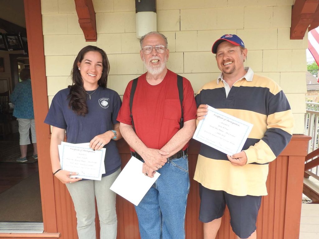 Adult winners, l-r: 1st Laura Bianchi, James Mitchell and Greg LaDuca. Photo by Karen Fien
