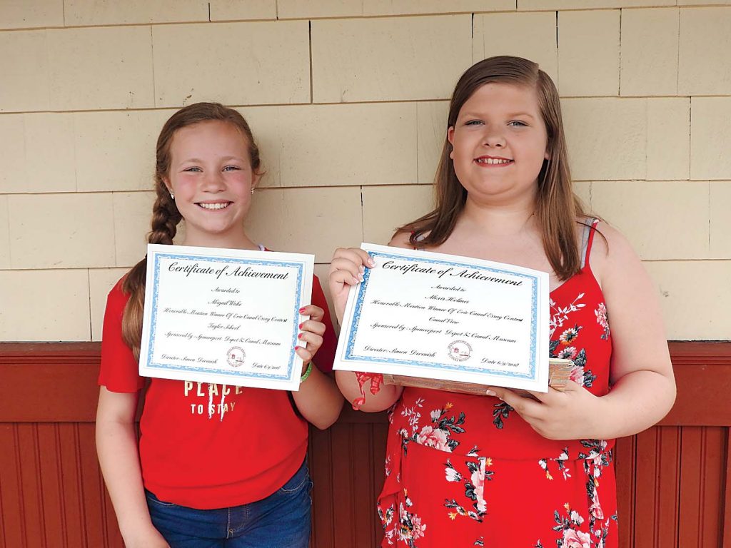 Fourth Grade Essay winners, l-r: Abigail Wake and Alexis Holmes. Photo by Karen Fien