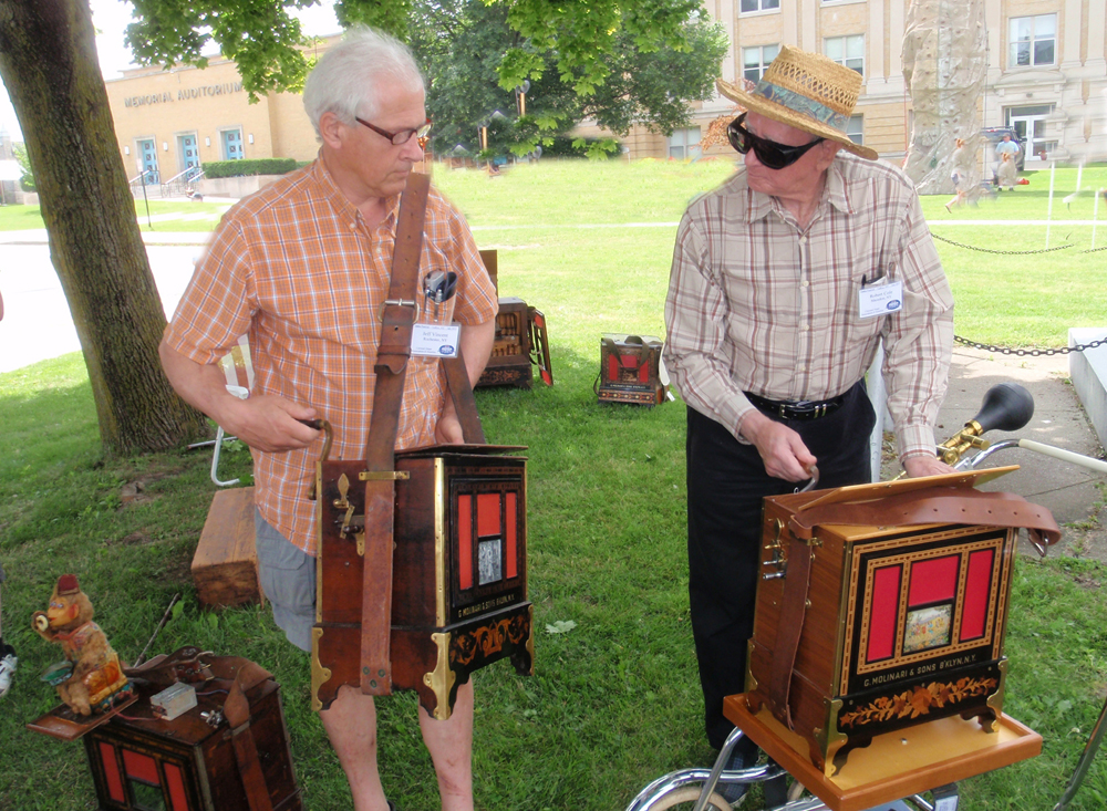 Organ grinders at the Transportation Museum Westside News Inc